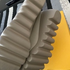 【新品】ヒルズアヴェニュー　ヒールパンプス　24cmの画像