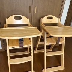 子ども用ハイチェア　２脚