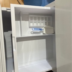 値下げ】Haier スリモア ホワイト 3ドア冷蔵庫 右開き