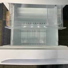 (250529)　ヤマダ電機　ノンフロン冷凍冷蔵庫　YRZ-F15J　2022年製の画像