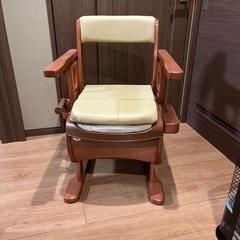 美品・介護用ポータブルトイレ 