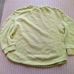 BREEZE   黄緑色トレーナーの画像
