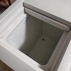 冷蔵庫（ジャンク）の画像