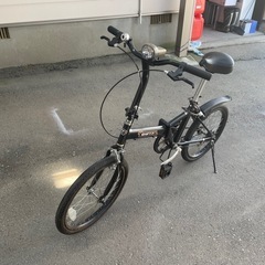 折りたたみ自転車の画像