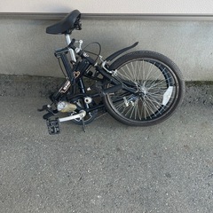 折りたたみ自転車の画像