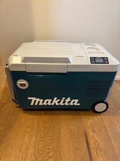 今日のみ価格！【新品】MAKITA　充電式保冷温庫　CW180D