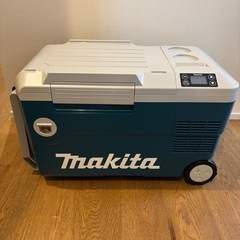 【新品】MAKITA　充電式保冷温庫　CW180D