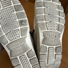 Dola A.S.W スニーカーの画像
