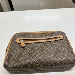☆値下げ☆A2505-832 NINA RICCI セカンドバッグ ジラフ柄 中古の画像