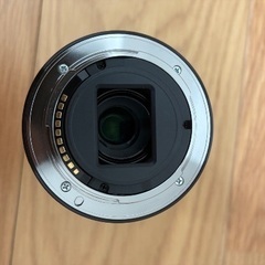 【中古】ソニー/SONY E 55-210mm F4.5-6.3 OSS (35mm換算 82.5-315mm / フィルター径 49mm）の画像