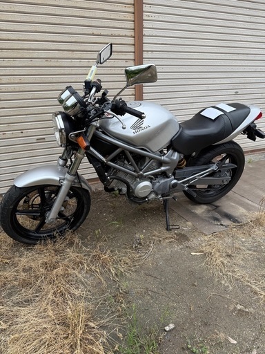 ホンダVTR250 MC33 (LIBERTE) 上の町のホンダの中古あげます
