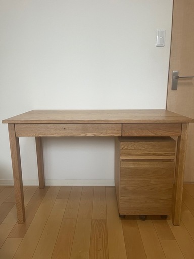 無印勉強机、キャビネット付き