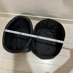 車内アクセサリー　収納ボックス　２つの画像