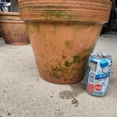 28.大きめ陶器鉢