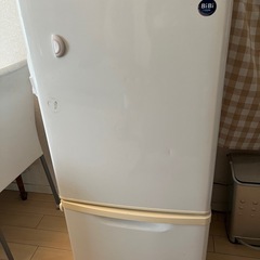 【お譲りします】冷蔵庫（傷あり・動作問題なし）