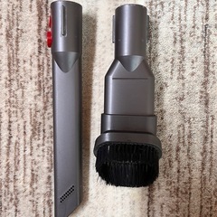 ダイソン掃除機先端アタッチメント、ホルダーの画像