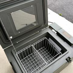 アメリカ軍　輸送用　冷蔵庫の画像