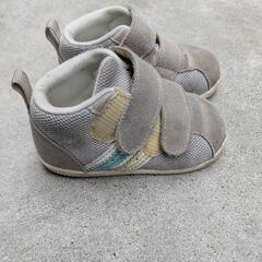 アシックス　キッズシューズ12.5の画像