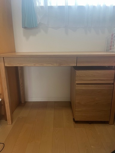 無印勉強机キャビネット付き