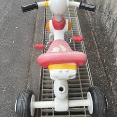 【津市環境部】子供用自転車（赤白色）　６月５日（木）午後５時まで津市在住者及び転売目的除くに限定の画像