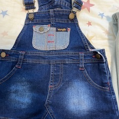 90    ジャンバースカート　ロンＴ　２着　パンツ３着　の画像