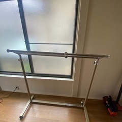 ハンガーラック