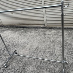 鉄製ハンガー