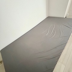 【急募】シングルベッドマットレス&折りたたみすのこの画像