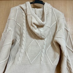 NICE CLAUP ニットパーカーの画像