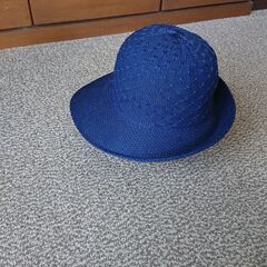 帽子女性用１００円紺色夏用の画像
