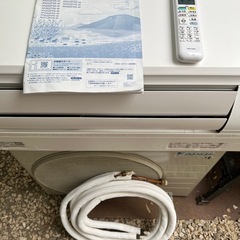 2022年製　DAIKIN 高性能 お掃除機能付きエアコン AN22ZFNS 主に6畳の画像