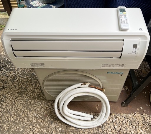 2022年製 DAIKIN 高性能 お掃除機能付きエアコン AN22ZFNS 主に6畳