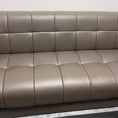 【極美品】合皮素材のソファ、ストレート
