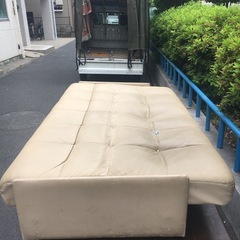 ソファーベッドの画像