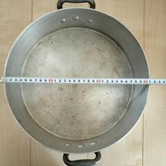 両手鍋　アルミ製　30cmの画像