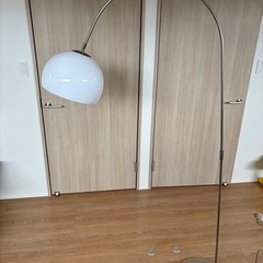 IKEA ライトの画像