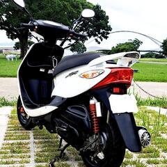 ヤマハZR の画像
