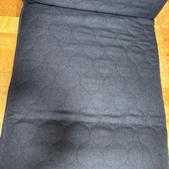 【ほぼ未使用】ニトリ ポケットコイル リクライニング 座椅子（NVY/GRY） の画像