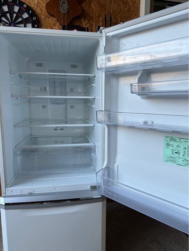 E2702 MITSUBISHI 三菱　冷蔵庫　2ドア　298L  2015年 E2702 MITSUBISHI 三菱 2ドア 298L 2015年