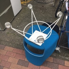 オフィスチェア／キャスター付きの画像