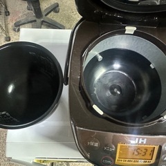 象印マホービン 炊飯器 3合 ステンレスブラウン NP-GJ05-XTの画像
