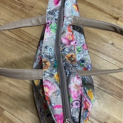 VALENTINO ROSSA　花柄 手提げバッグ　トートバッグの画像