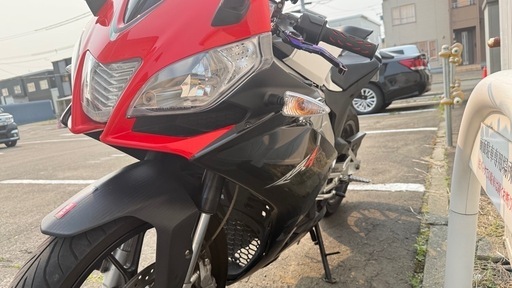 大幅改造アプリリアRS4 50 2スト世界最大の原付バイク (Frontieer