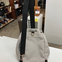 ☆値下げ☆A2505-836 かごバッグみたいな巾着ボディバッグ 中古の画像