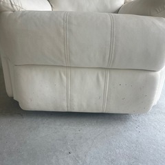 リクライニングソファの画像