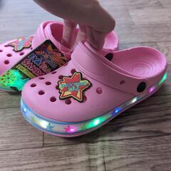 光るサンダル１８cmの画像