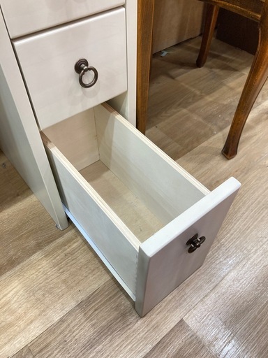 【トレファク高槻店】取りに来られる方限定！nora（ノラ）のドレッサーのご紹介です！