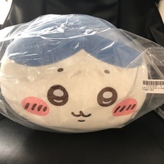 ちいかわ　ハチワレ　ぬいぐるみ