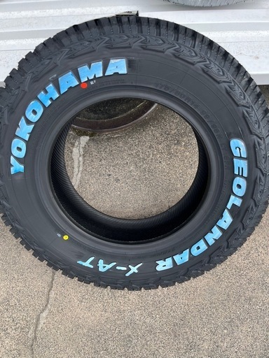 ホワイトレター！175/80R14 99/98N LTヨコハマタイヤGEOLANDAR X