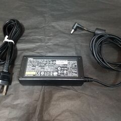 NEC ノートPC用　ACアダプター 19V 3.16A (シリ...
